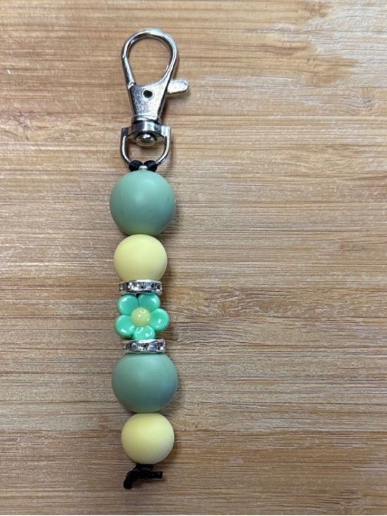 Flower Keychain - Picture 1 of 1